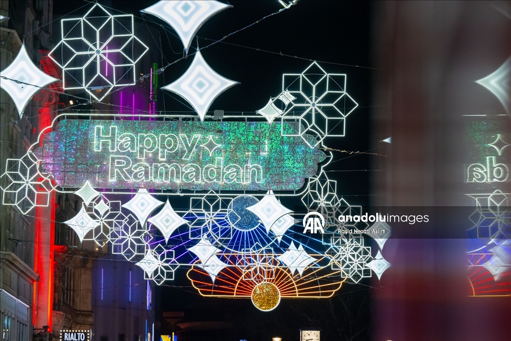 Знаменитую улицу Ковентри в Лондоне украсили в 4-й раз по случаю Рамазана