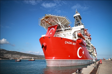 سفينة التنقيب التركية "تشاغري باي" تبحر إلى الصومال