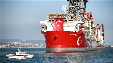 Çağrı Bey sondaj gemisi ilk görev yeri Somali'ye uğurlandı