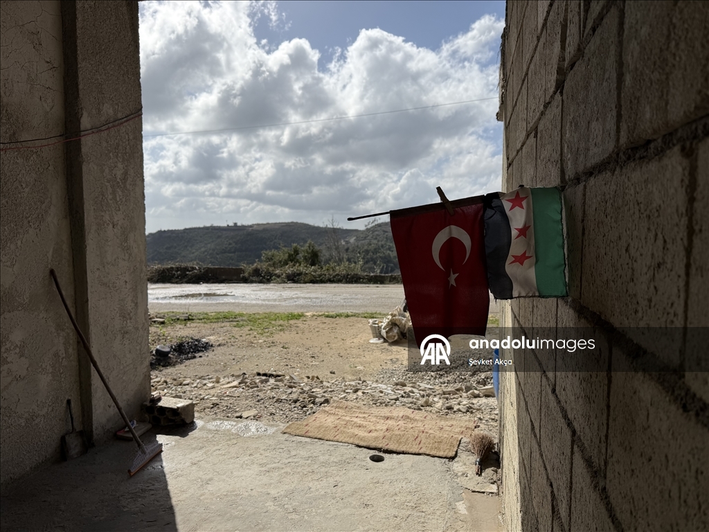 في أطلال قراهم.. تركمان اللاذقية يترقبون رمضان وسط واقع صعب