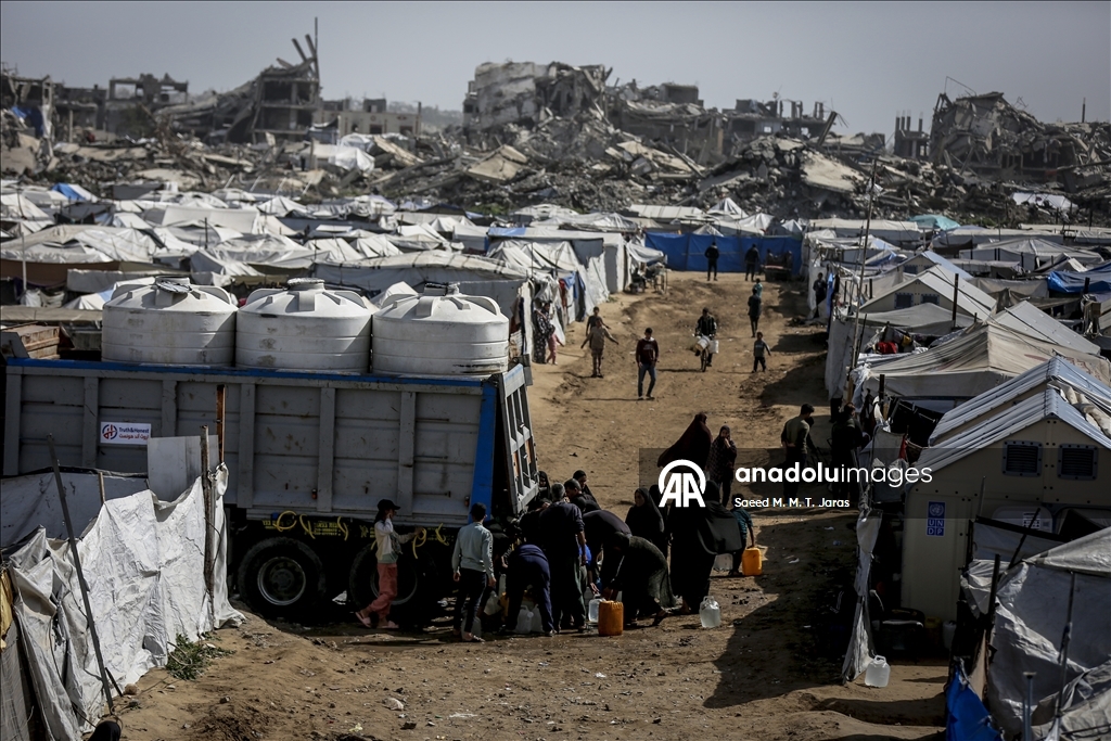 Gazze'de su krizi devam ediyor