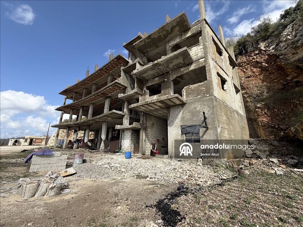 في أطلال قراهم.. تركمان اللاذقية يترقبون رمضان وسط واقع صعب