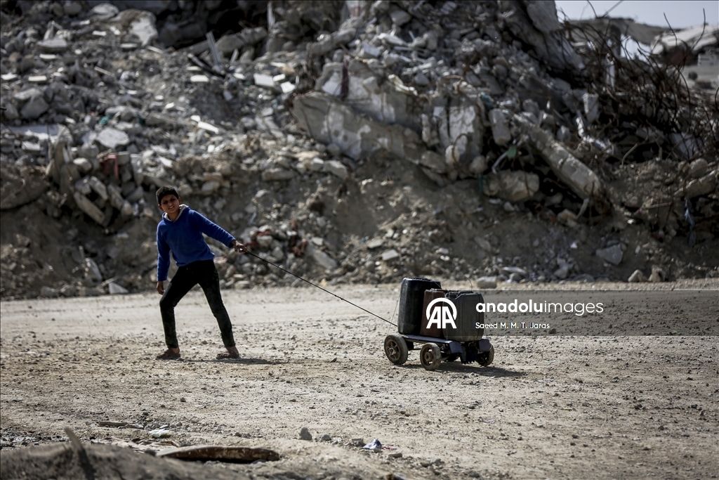 Gazze'de su krizi devam ediyor