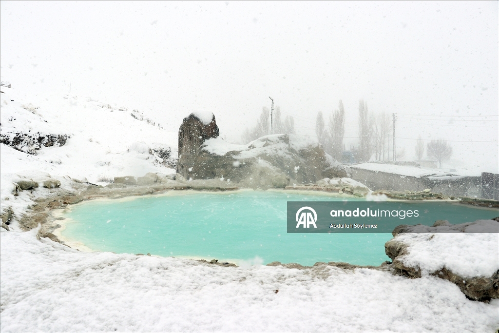 Ağrı'nın zorlu kış yaşamı ve doğal güzellikleri fotoğrafçıların rotasında