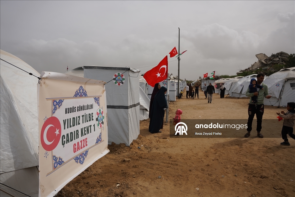 مخيم "يلدز 1" التركي يفتح أبوابه لإيواء نازحين شرق مدينة غزة