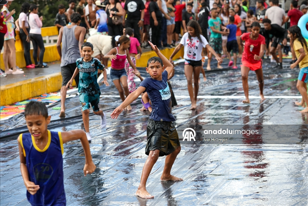 Карнавал в Каракасе