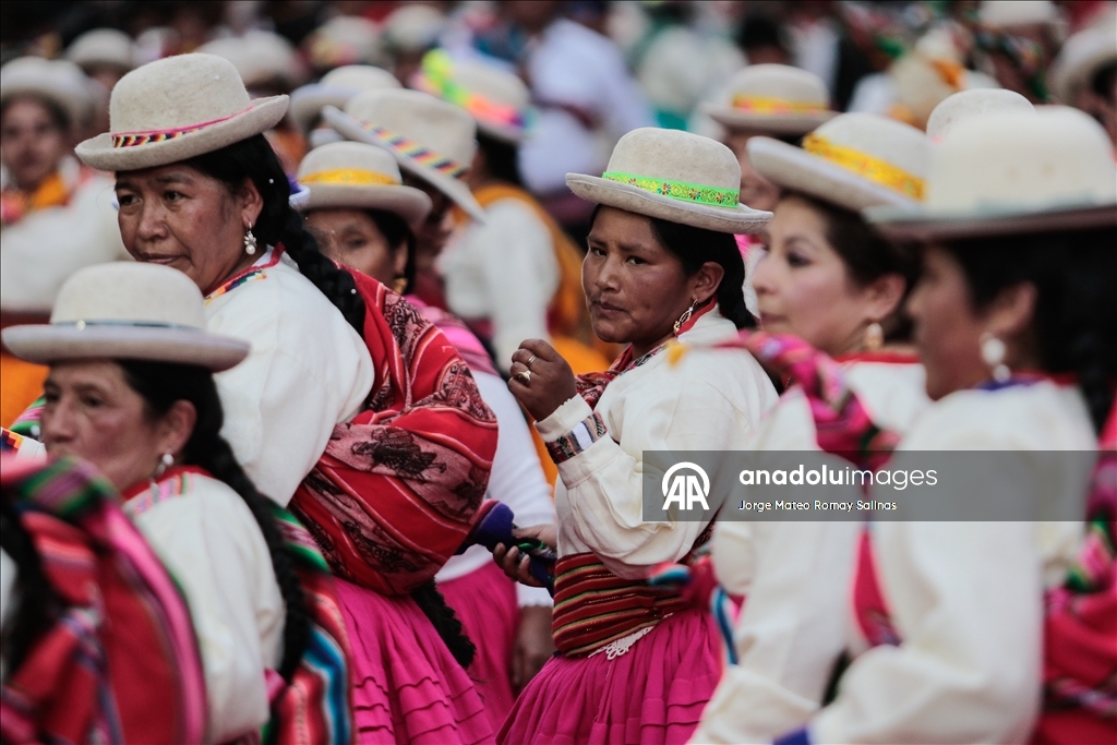 В Боливии прошел традиционный карнавал Jisk’a Anata