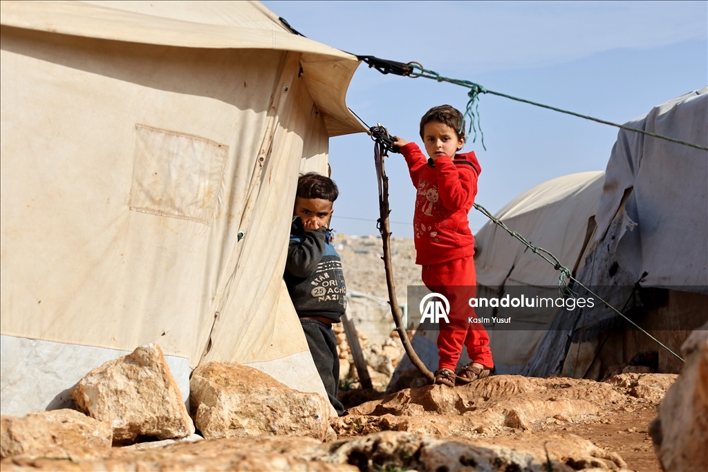 Жители лагерей на северо-западе Сирии встречают Рамазан в непростых условиях