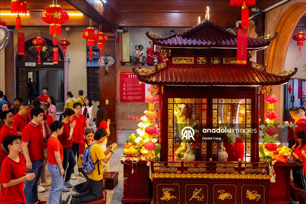 Празднование Китайского Нового года на Филиппинах