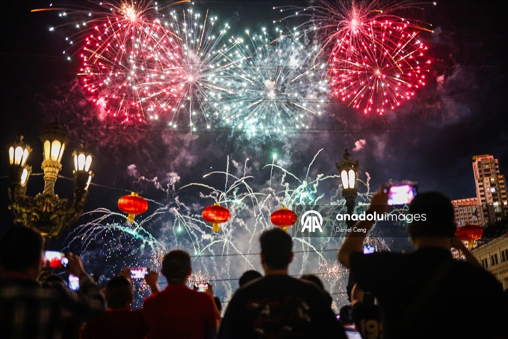 Празднование Лунного Нового года в старейшем китайском квартале Филиппин