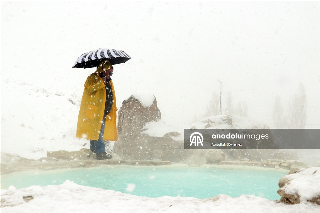 Ağrı'nın zorlu kış yaşamı ve doğal güzellikleri fotoğrafçıların rotasında