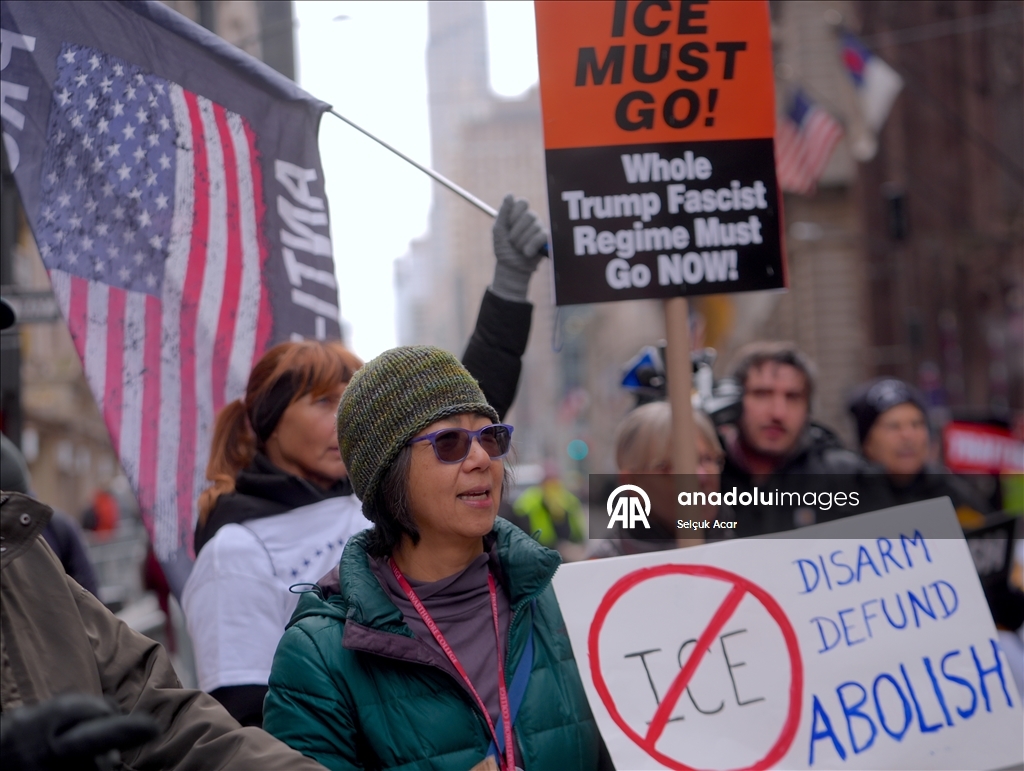 Протест у Trump Tower в Нью-Йорке