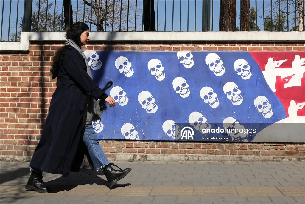 Повседневная жизнь в Тегеране продолжается на фоне переговоров между Ираном и США