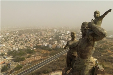 Сенегал накрыло облаком пыли