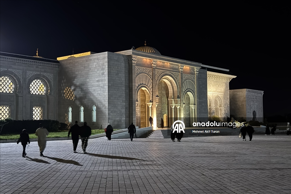 Tunus’ta ramazan ayının ilk teravih namazı kılındı