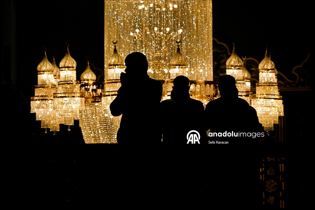 Rusya'nın başkenti Moskova'da ilk teravih namazı kılındı