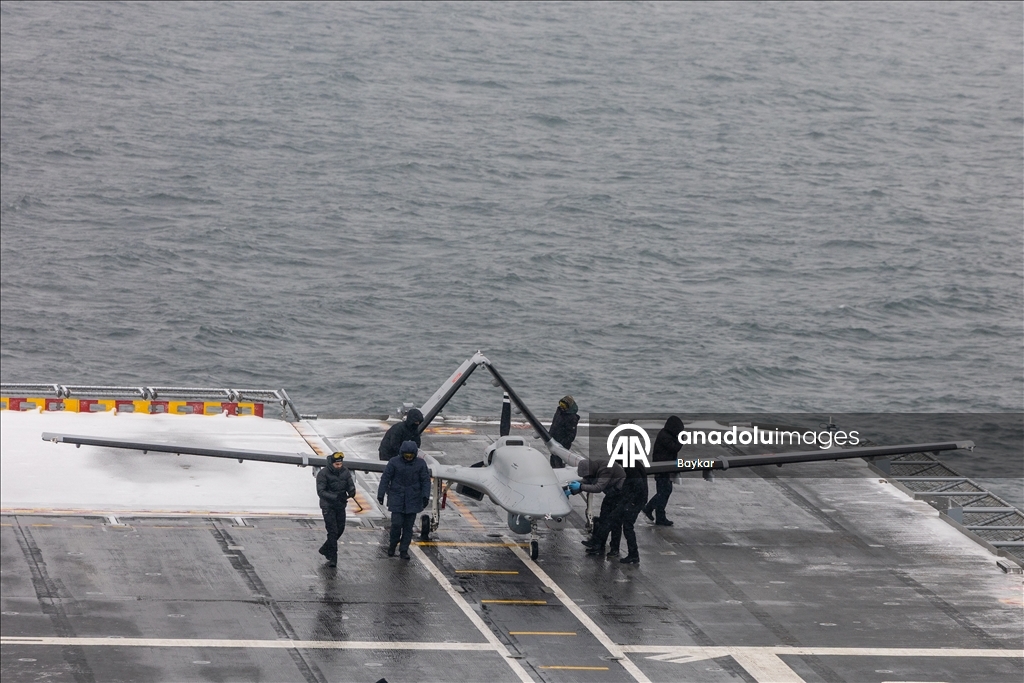 Bayraktar TB3 успешно выполнил полет в сложных погодных условиях