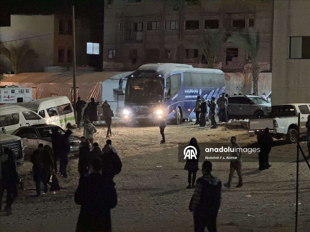 Группа палестинцев вернулась в Газу через КПП «Рафах»