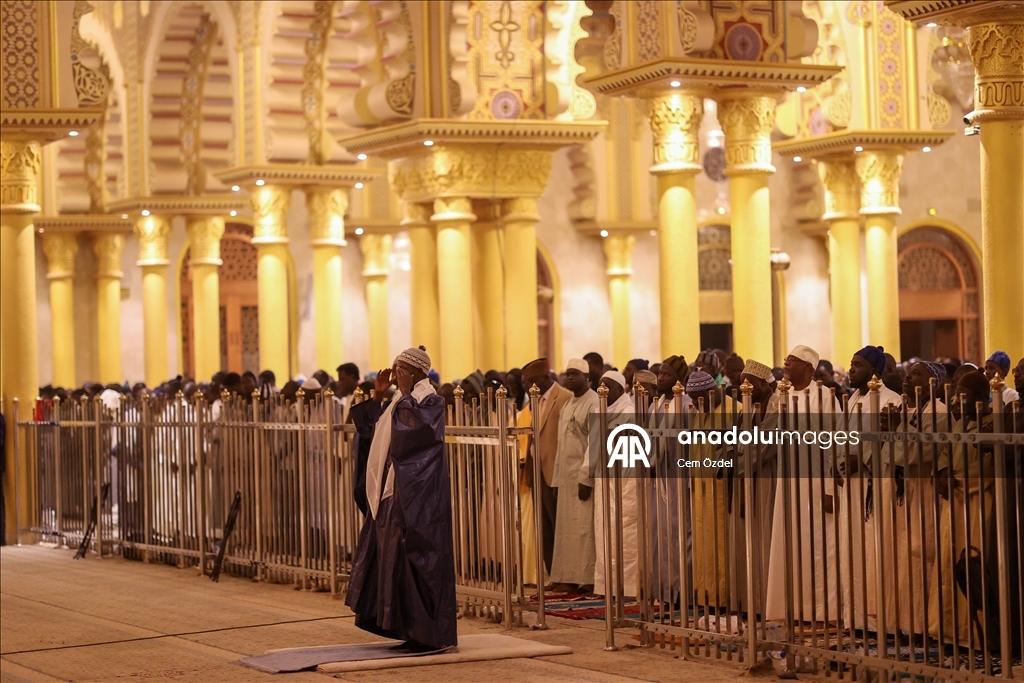 В Сенегале совершили первый намаз таравих