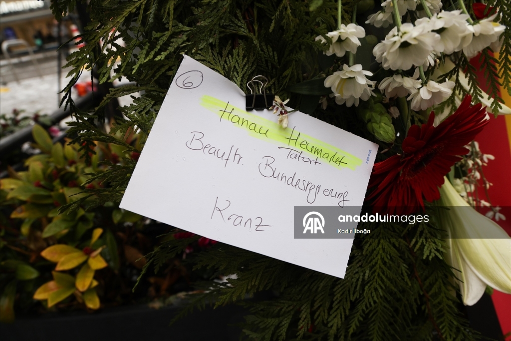 Almanya'daki ırkçı terör saldırısında yaşamını yitirenler 6. yılında Hanau'da anıldı