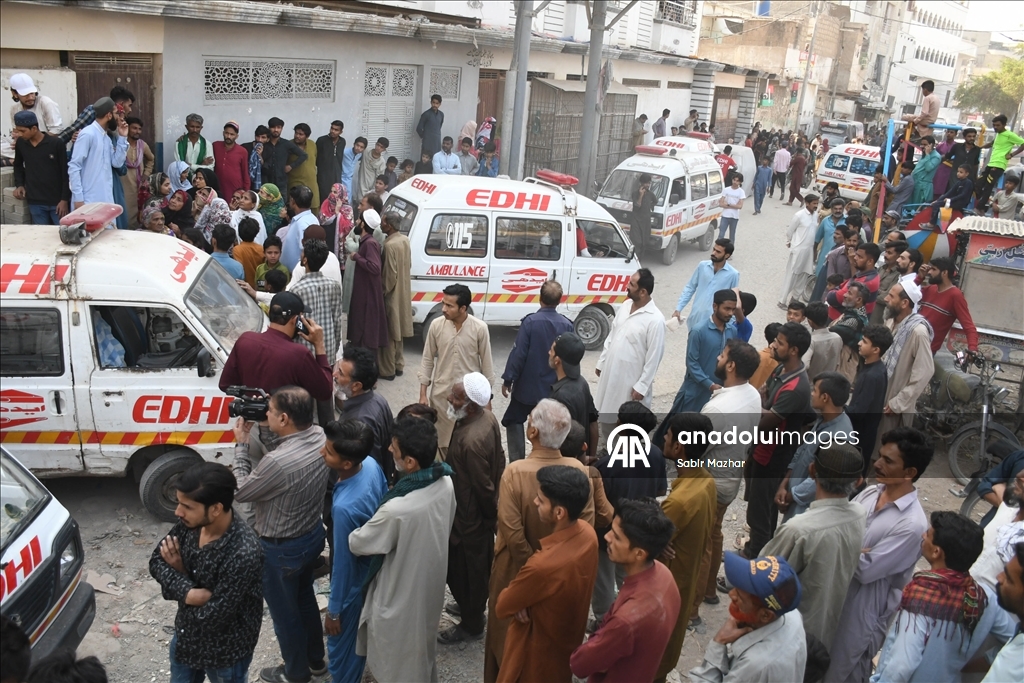 В Пакистане при взрыве в жилом доме погибли 13 человек, включая 4 детей