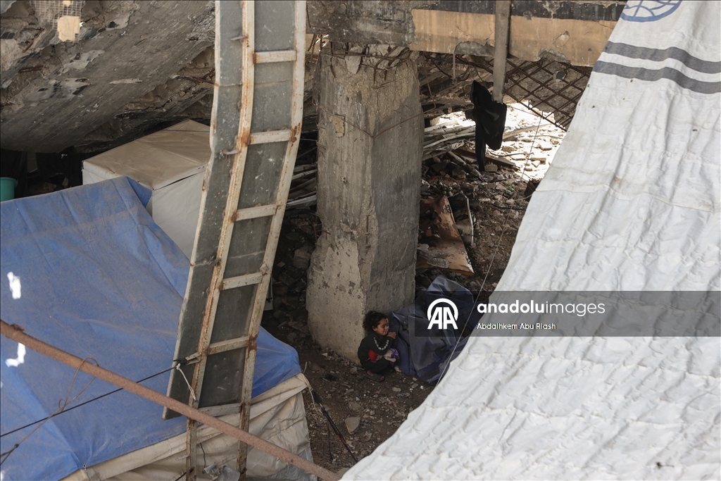 Gazze Şeridi'nde Filistinliler, yetersiz barınma koşullarıyla mücadele ediyor