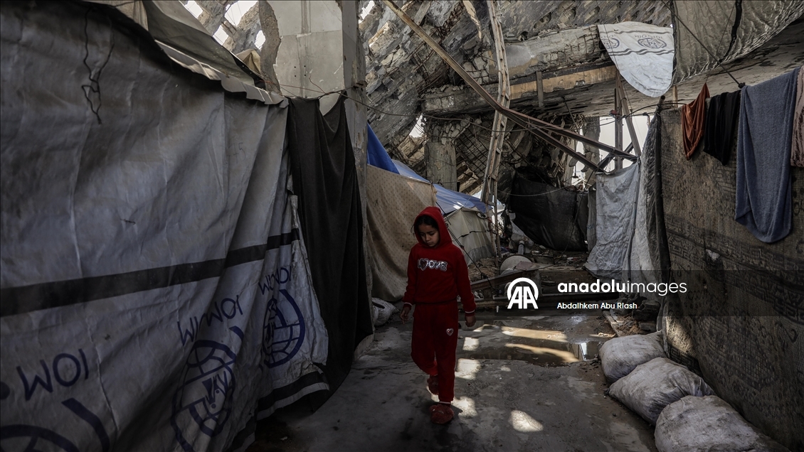 Gazze Şeridi'nde Filistinliler, yetersiz barınma koşullarıyla mücadele ediyor