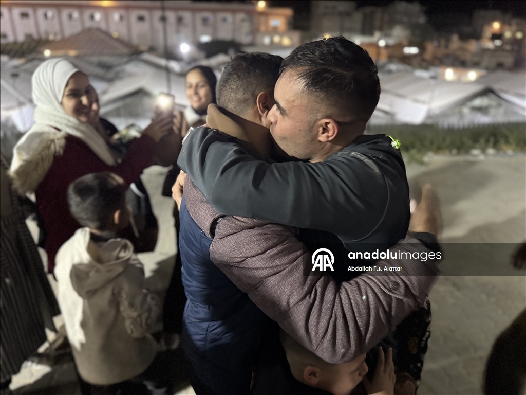 Группа палестинцев вернулась в Газу через КПП «Рафах»