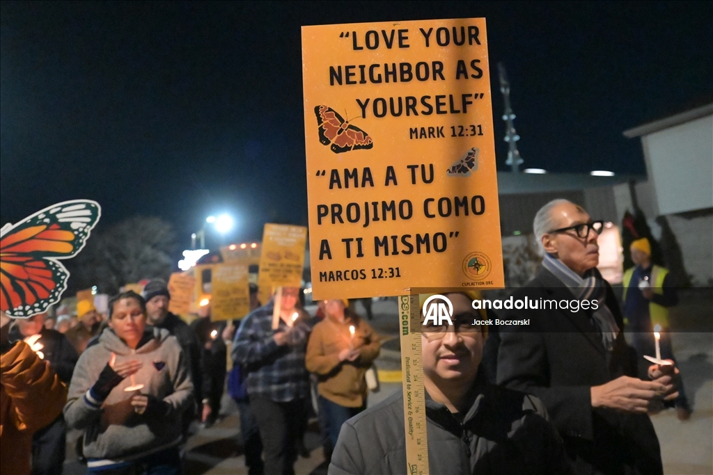 В Чикаго прошла месса и шествие в Пепельную среду
