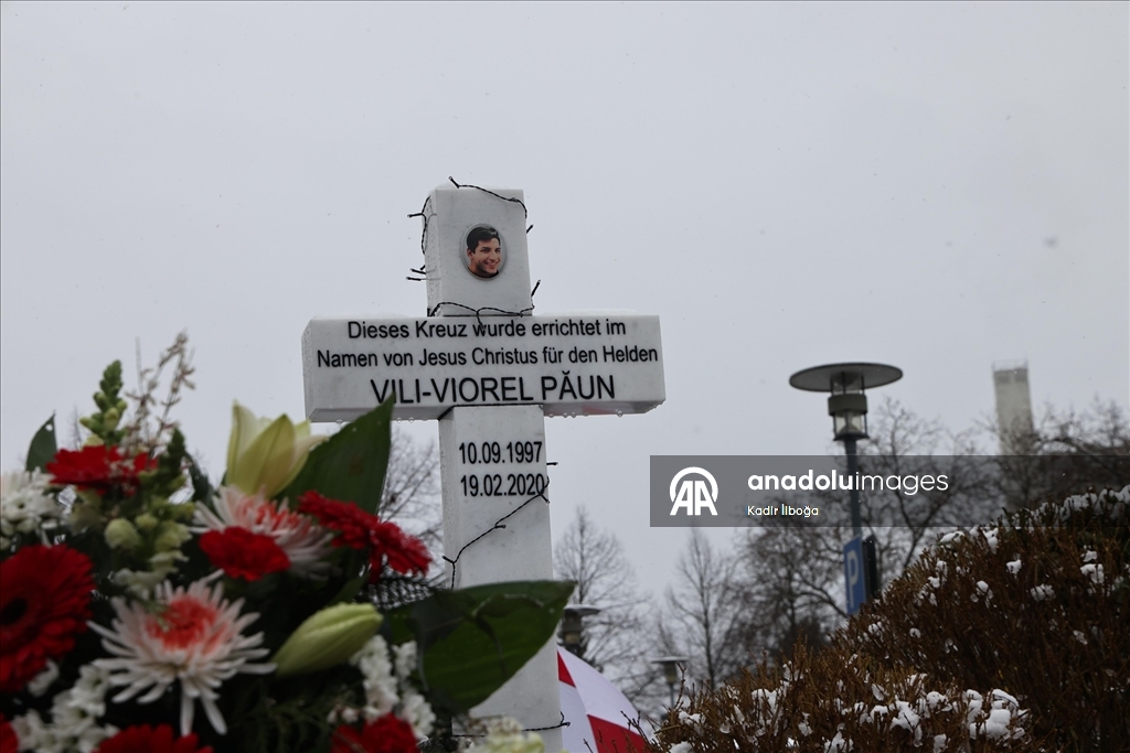 Almanya'daki ırkçı terör saldırısında yaşamını yitirenler 6. yılında Hanau'da anıldı