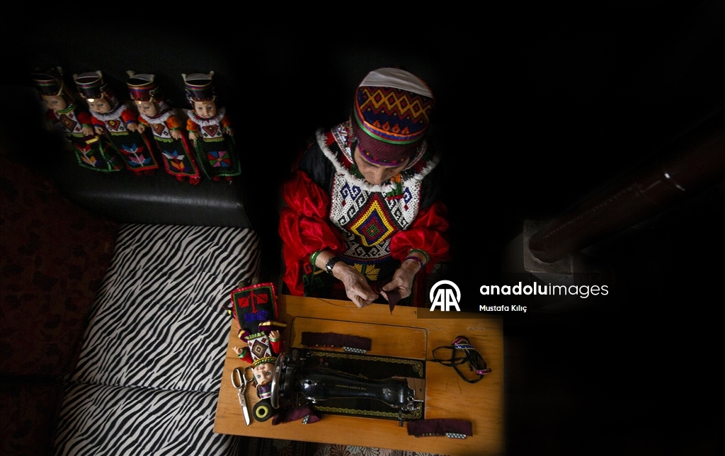 Damal’da 50 yıllık emekle yaşatılan Damal bebekleri, kültürü geleceğe taşıyor