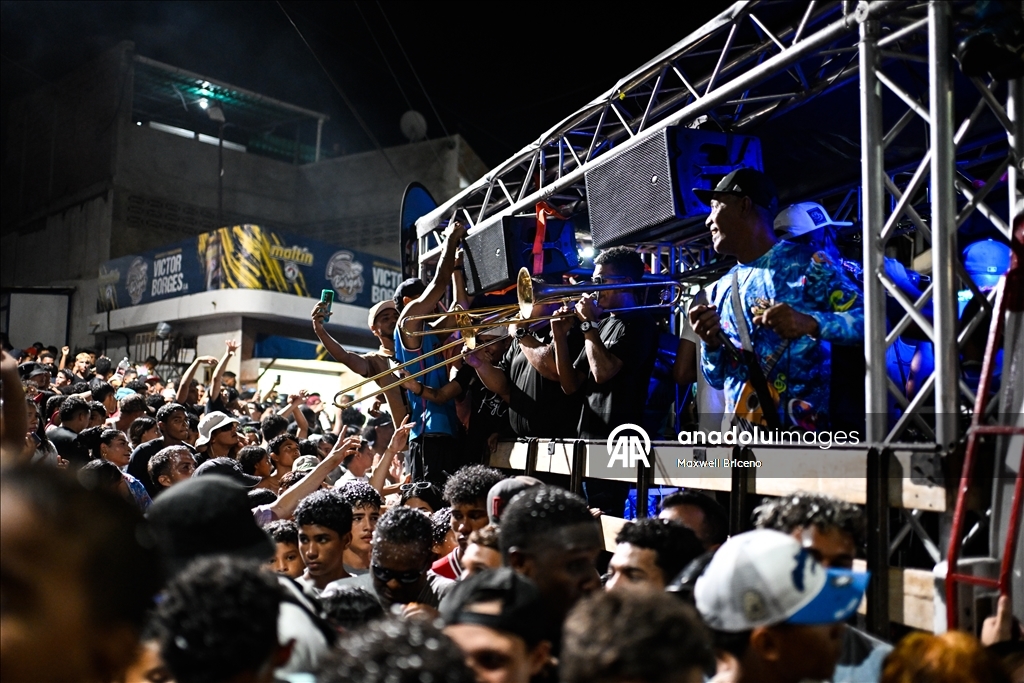 Карнавал «Похороны сардины» в Найгуате