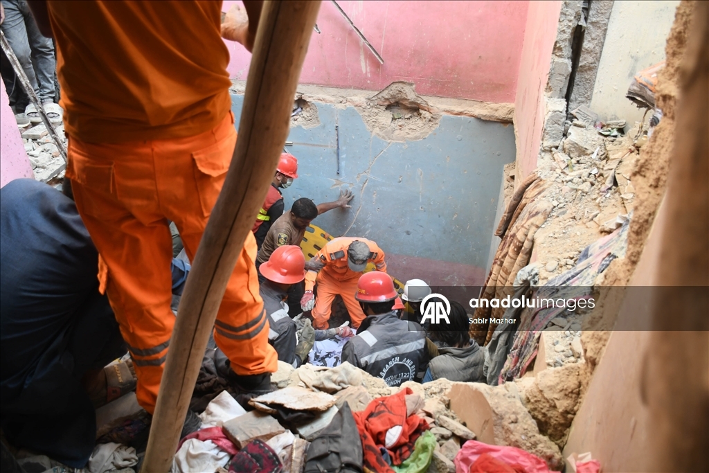 В Пакистане при взрыве в жилом доме погибли 13 человек, включая 4 детей