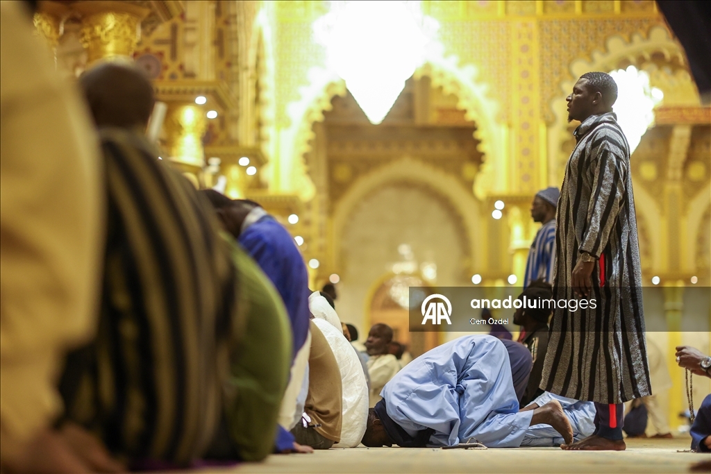 В Сенегале совершили первый намаз таравих