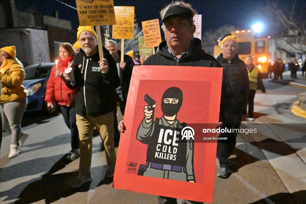 В Чикаго прошла месса и шествие в Пепельную среду