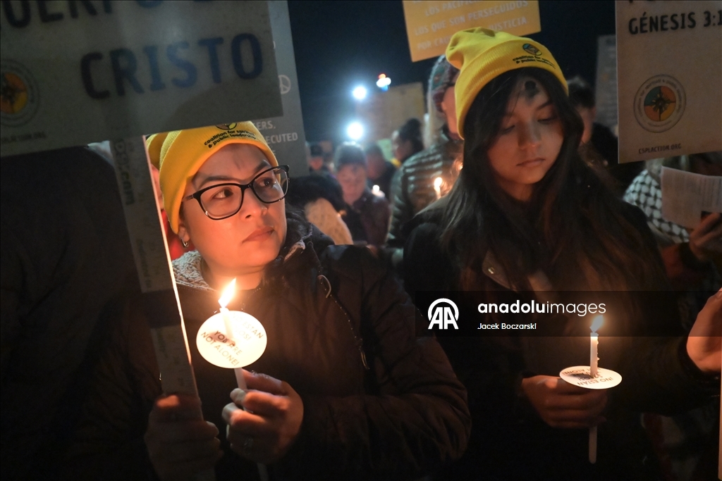 В Чикаго прошла месса и шествие в Пепельную среду