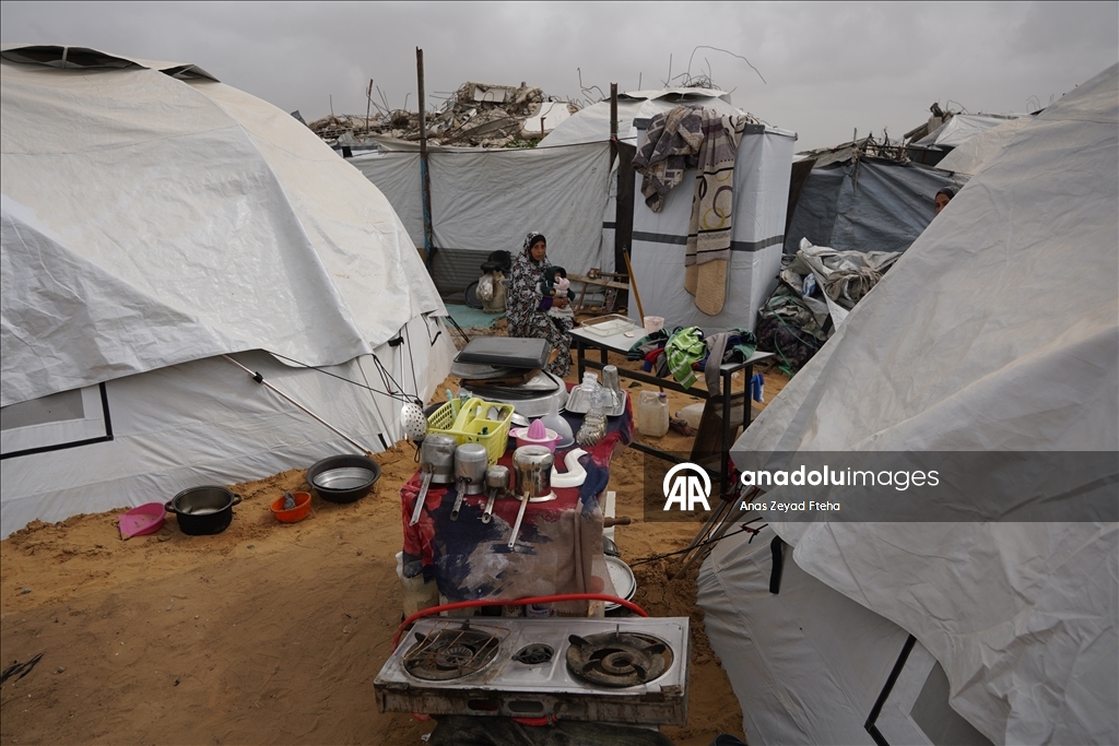 مخيم "يلدز 1" التركي يفتح أبوابه لإيواء نازحين شرق مدينة غزة