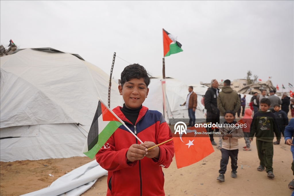 مخيم "يلدز 1" التركي يفتح أبوابه لإيواء نازحين شرق مدينة غزة