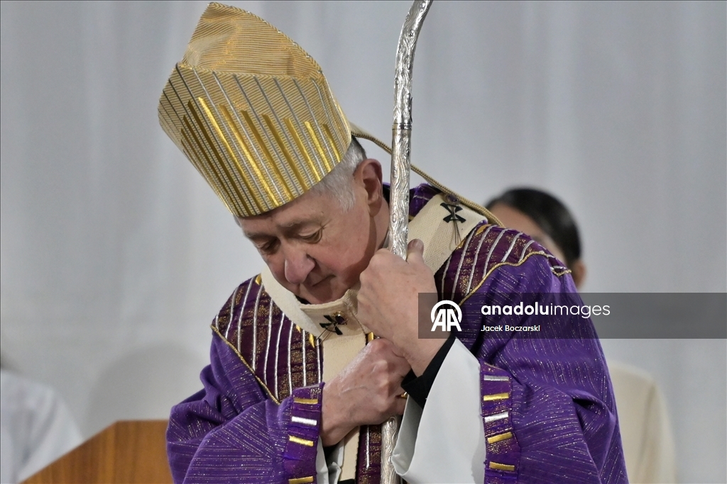 В Чикаго прошла месса и шествие в Пепельную среду