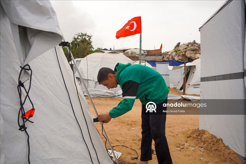 مخيم "يلدز 1" التركي يفتح أبوابه لإيواء نازحين شرق مدينة غزة