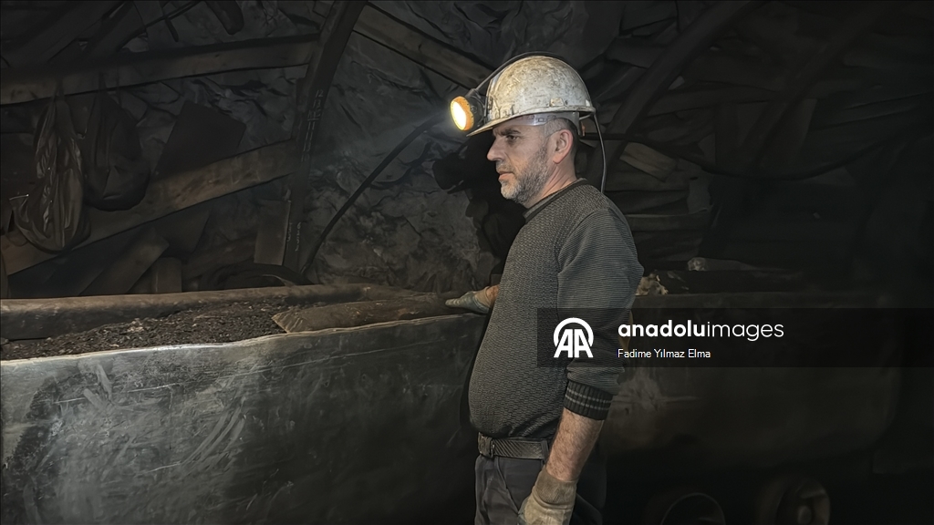 В турецком Зонгулдаке шахтеры провели первый сухур под землей