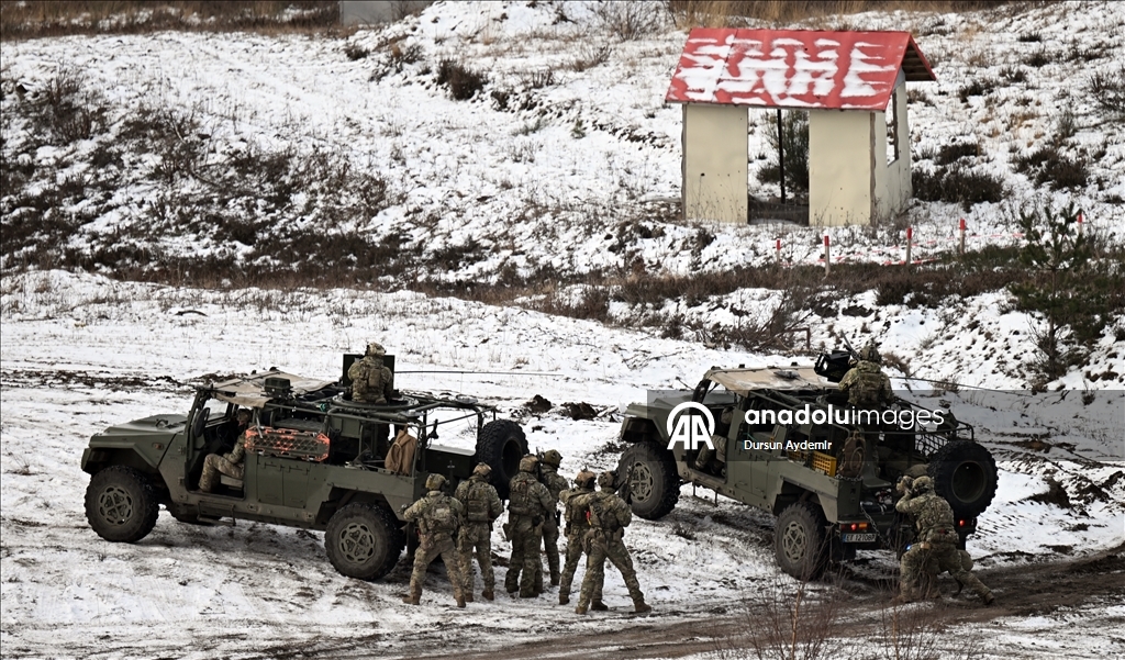 وحدات تركية تشارك في المرحلة البرية من مناورات "ستيدفاست" بألمانيا