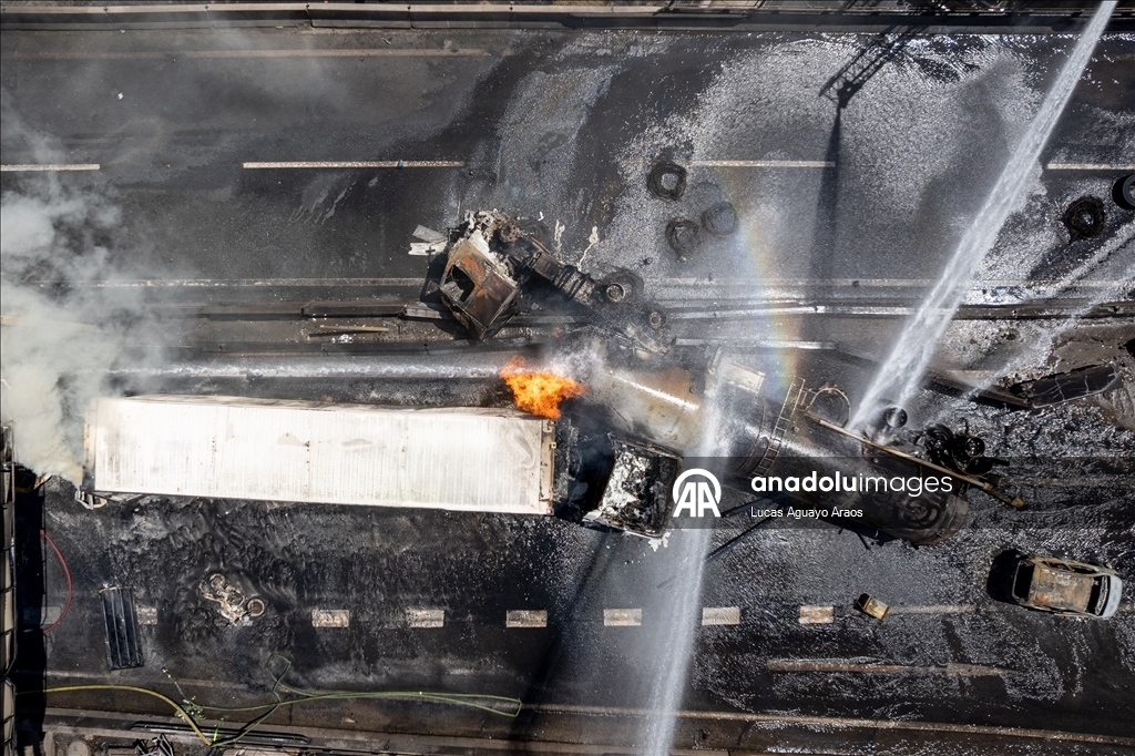 В Сантьяго при взрыве грузовика с газом погибли четыре человека 9