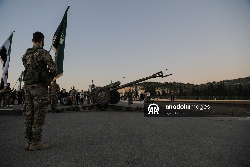 В столице Сирии Дамаске впервые за 14 лет произведен залп из рамазанский пушки 1