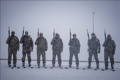 Спецназовцы готовы к операциям и спасательным миссиям в суровых зимних условиях