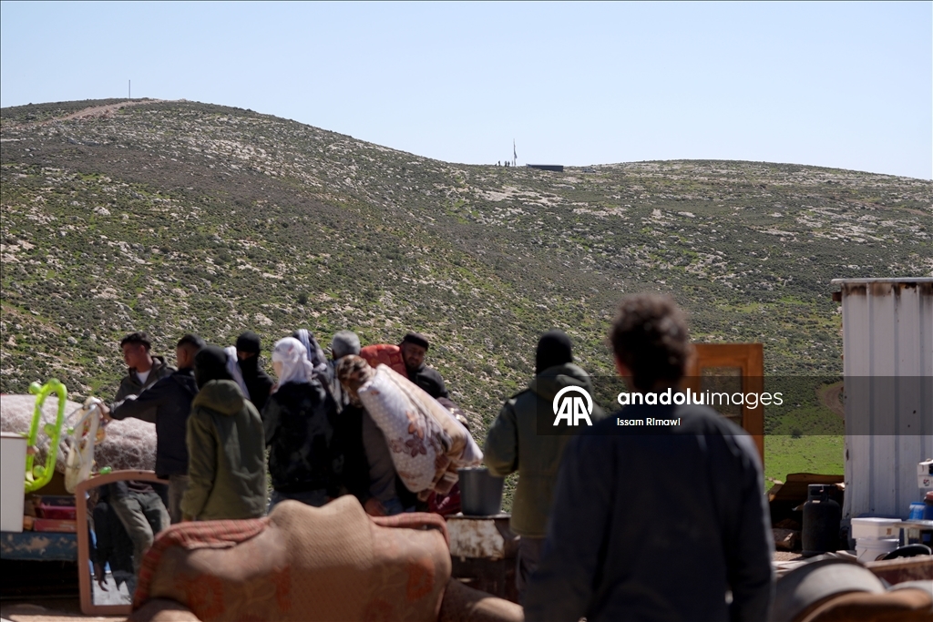 الضفة.. اعتداءات المستوطنين تهجّر 11 عائلة فلسطينية شرق رام الله