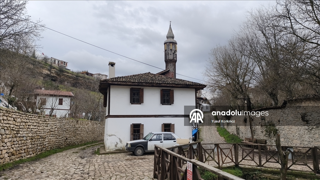 "الجامع الهارب" في تركيا.. من نذر إلى معلم معماري فريد 