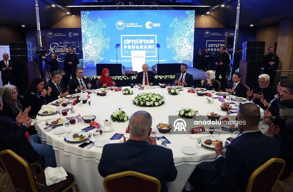 Cumhurbaşkanı Erdoğan, çiftçilerle iftar programında bir araya geldi