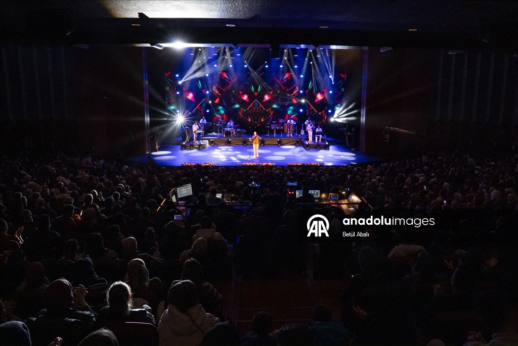 ماهر زين يحيي حفلا رمضانيا في المجمع الرئاسي التركي