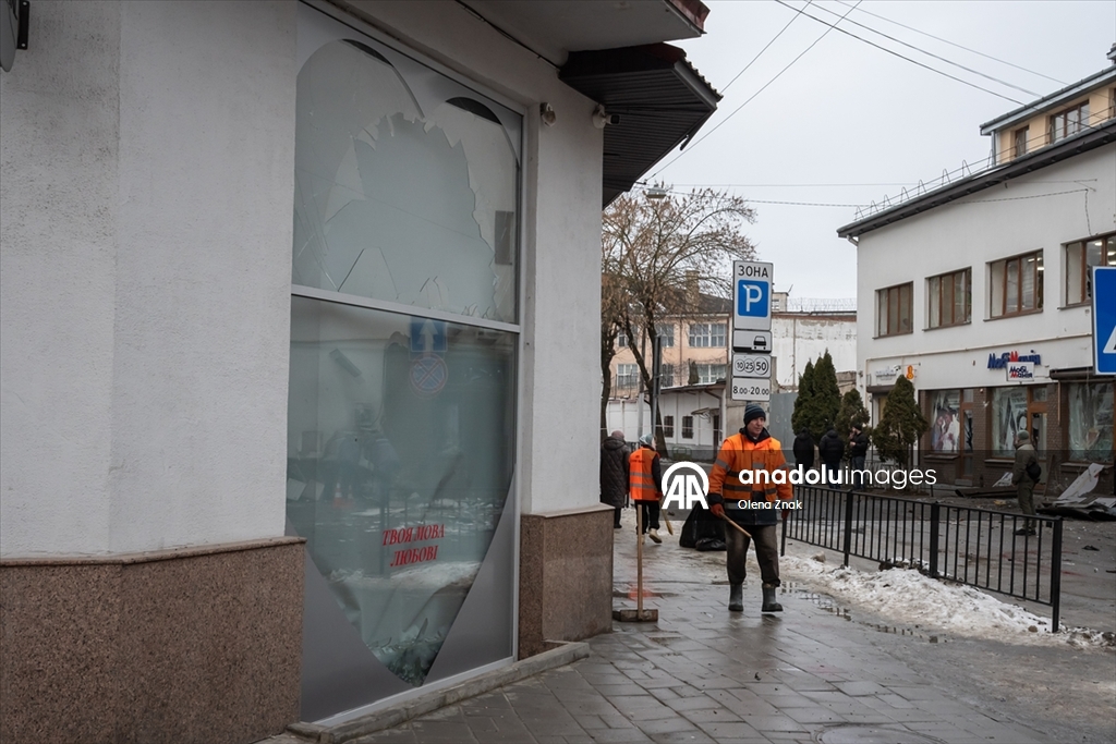 Lviv’de patlamalarda bir polis öldü, 24 kişi yaralandı